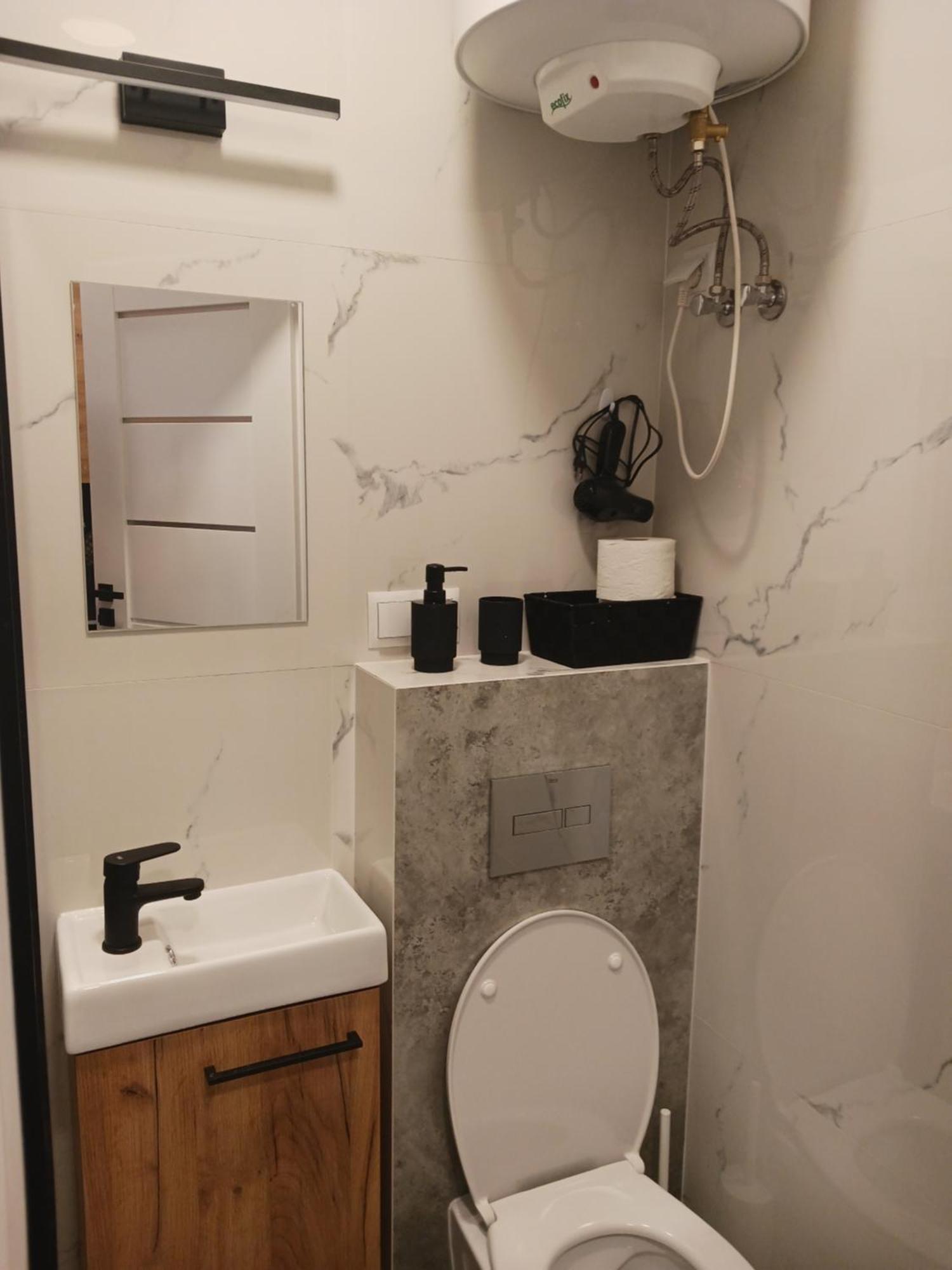 Apartamenty Marco 3-Bis- Przy Dworcu-Stare Miasto-Super Wi Fi Krakkó Kültér fotó